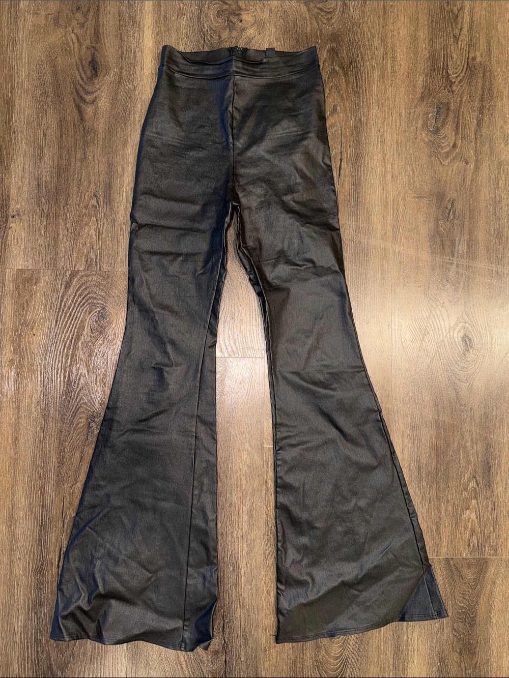 WINDSOR High-Waist Black Flared Women’s Pants